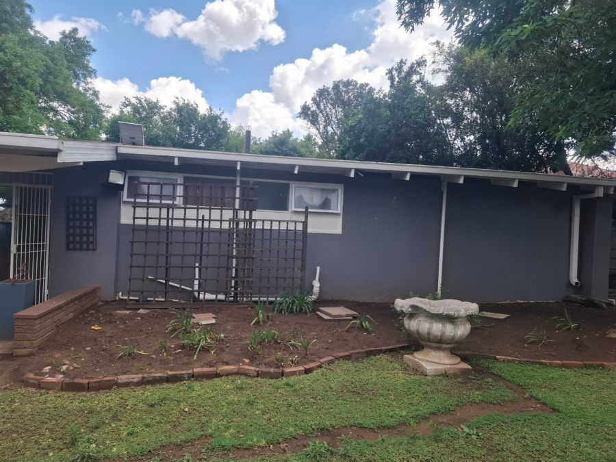 To Let 3 Bedroom Property for Rent in Suidrand Free State